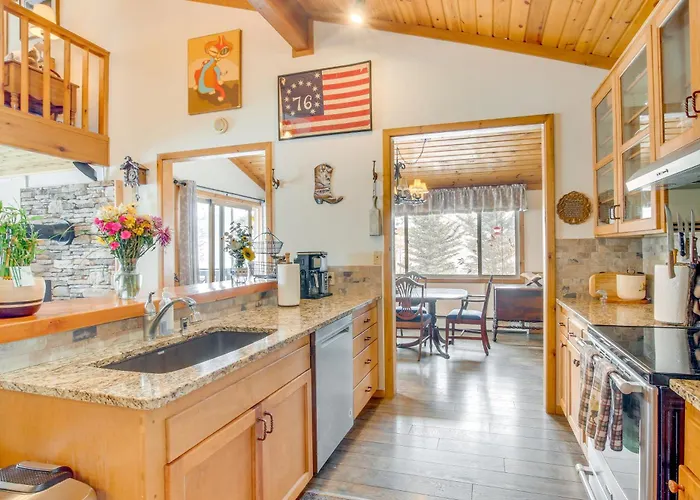 Fire Pit & Games! 10-acre 'majestic Mountain Home' Thayne