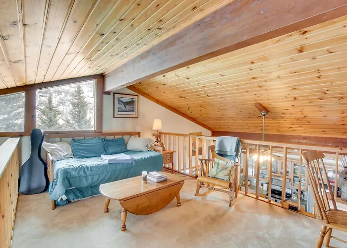 Fire Pit & Games! 10-acre 'majestic Mountain Home' Holiday home Thayne